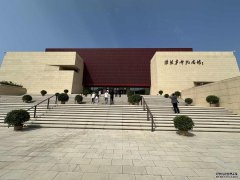 <b>19家华文媒体走进绥德革命纪念馆参访</b>